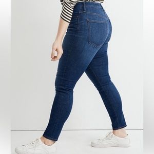 Madewell Women’s Curvy High-Rise Skinny Jeans Size 35T (18)